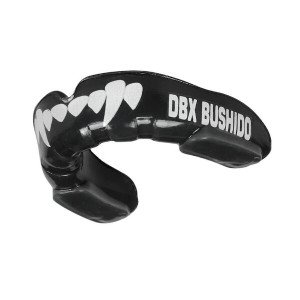 Chránič zubov DBX BUSHIDO MG-2 čierny s tesáky | Fitness Lifestyle
